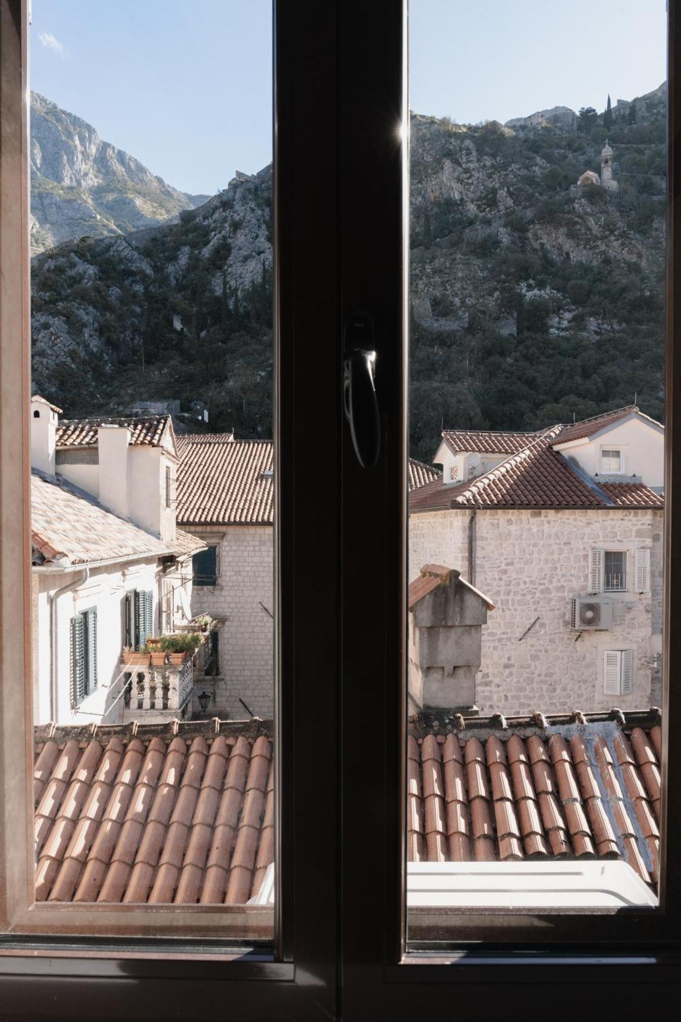 Ferienwohnung Nest 382 Kotor Exterior foto